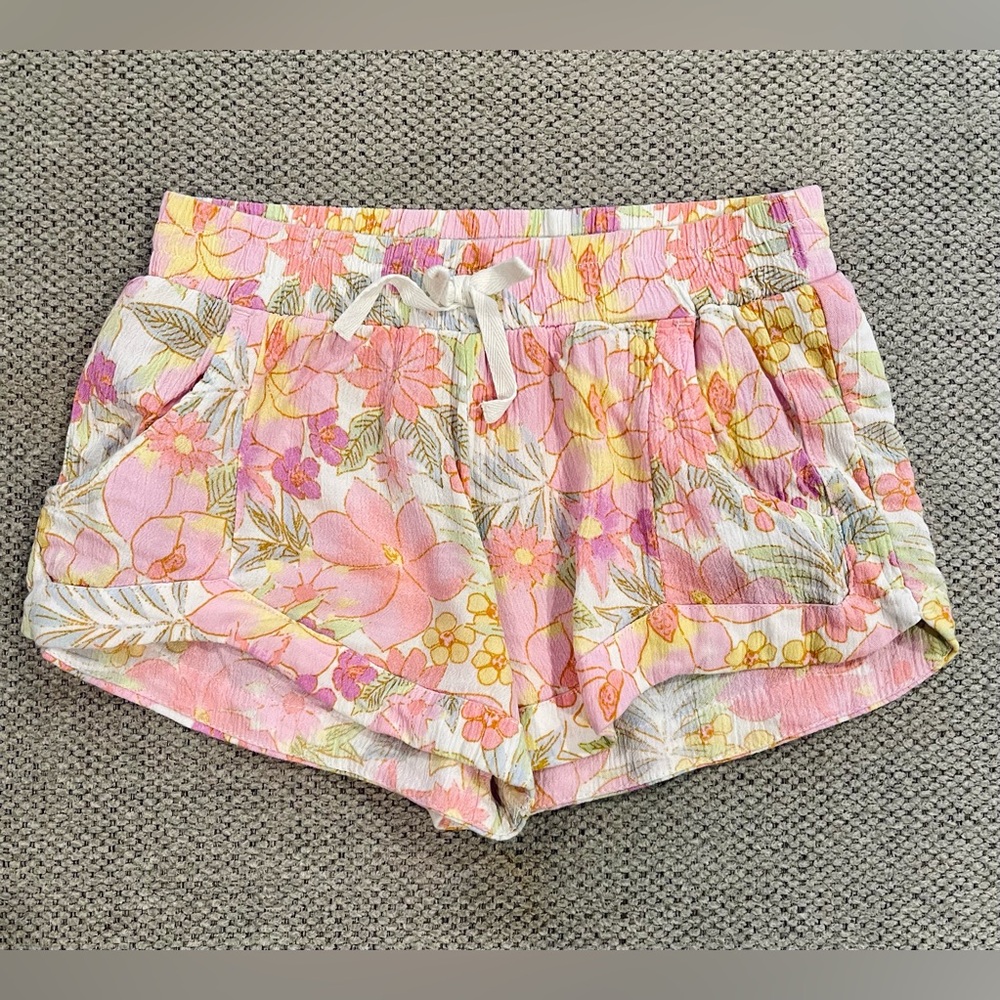 Girls Billabong shorts size S